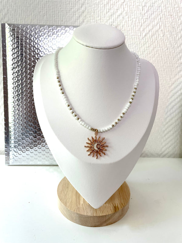 Collier Ikaria (Blanc)