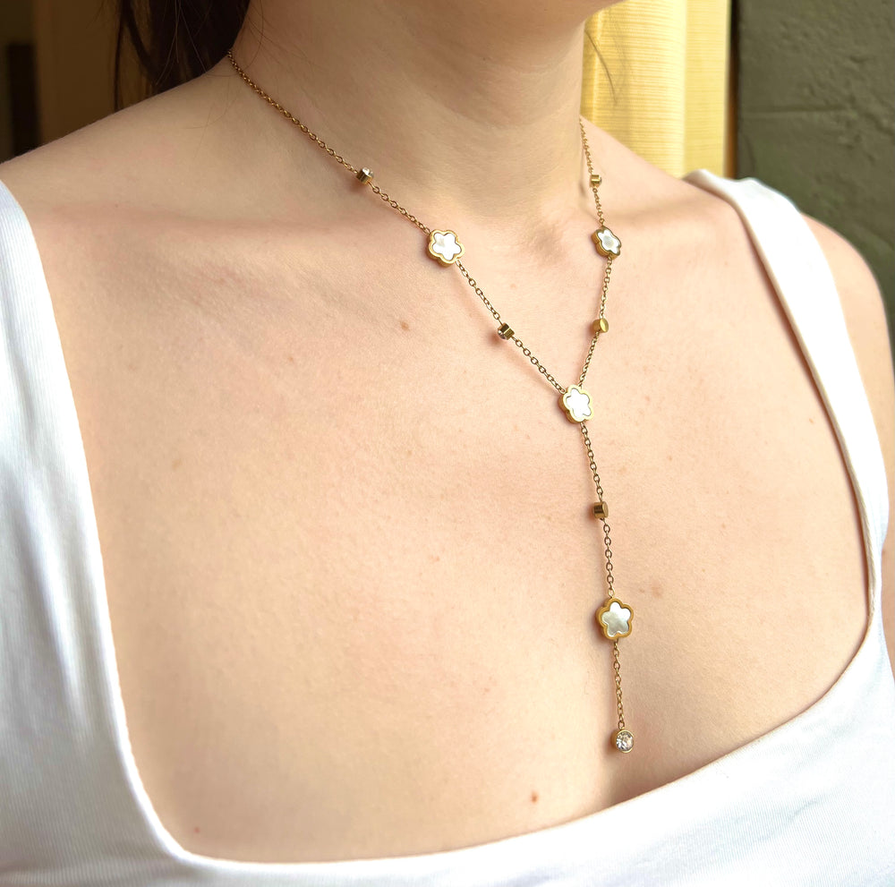 Collier Alana